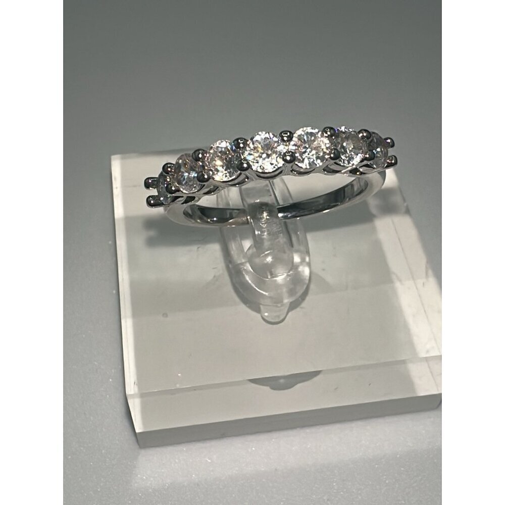 Cubic Zirconia Silver Tone Band Ring Size 7 - Picture 6 of 14